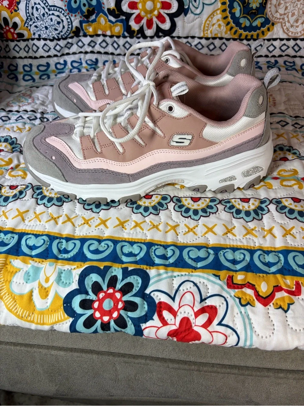 Skechers up lightweight
